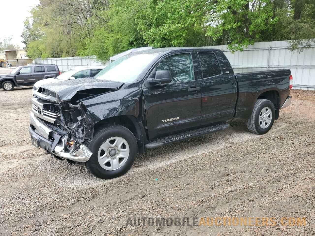 5TFUM5F11HX070371 TOYOTA TUNDRA 2017