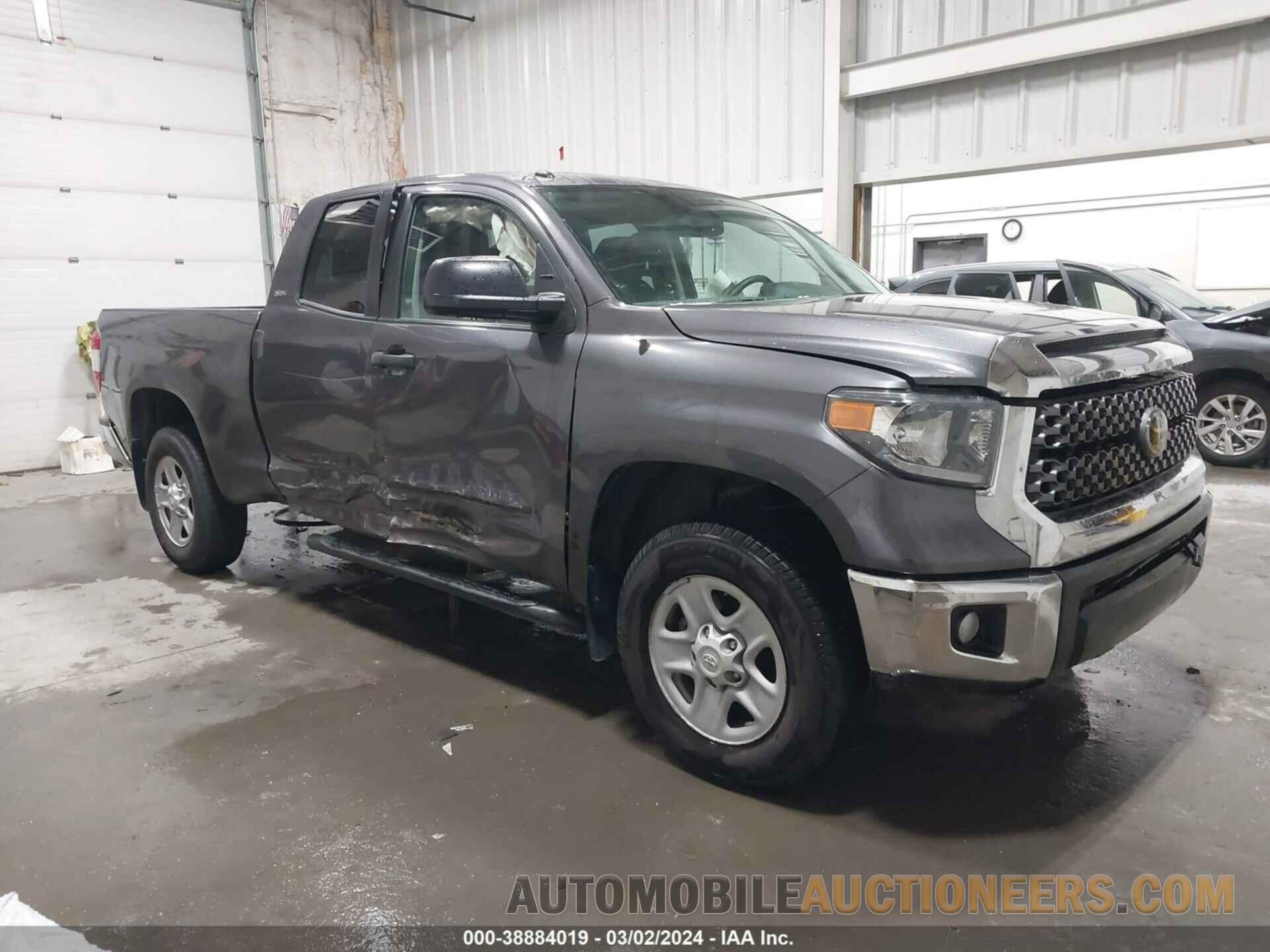 5TFUM5F11JX075771 TOYOTA TUNDRA 2018