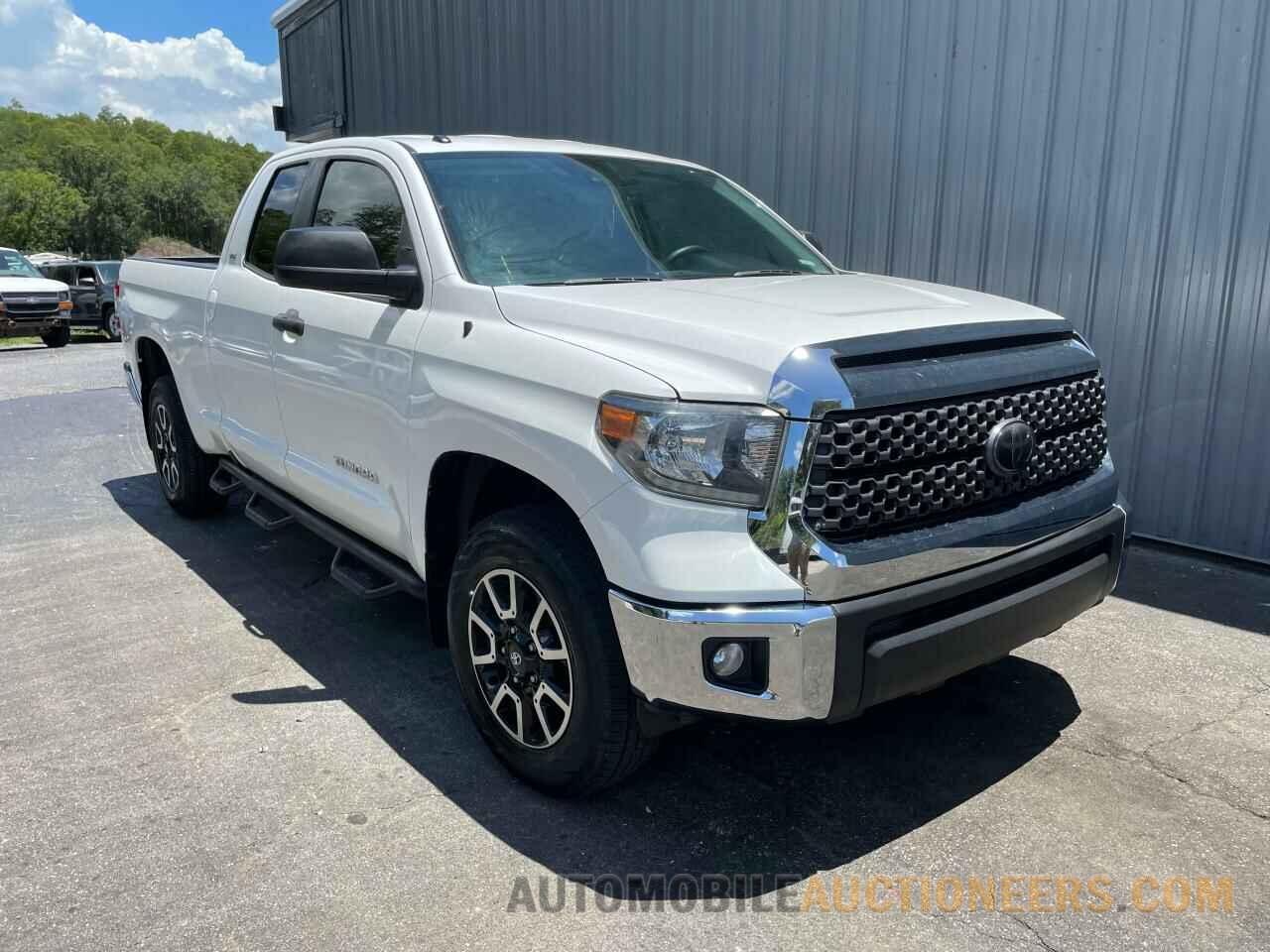 5TFUM5F13JX074881 TOYOTA TUNDRA 2018