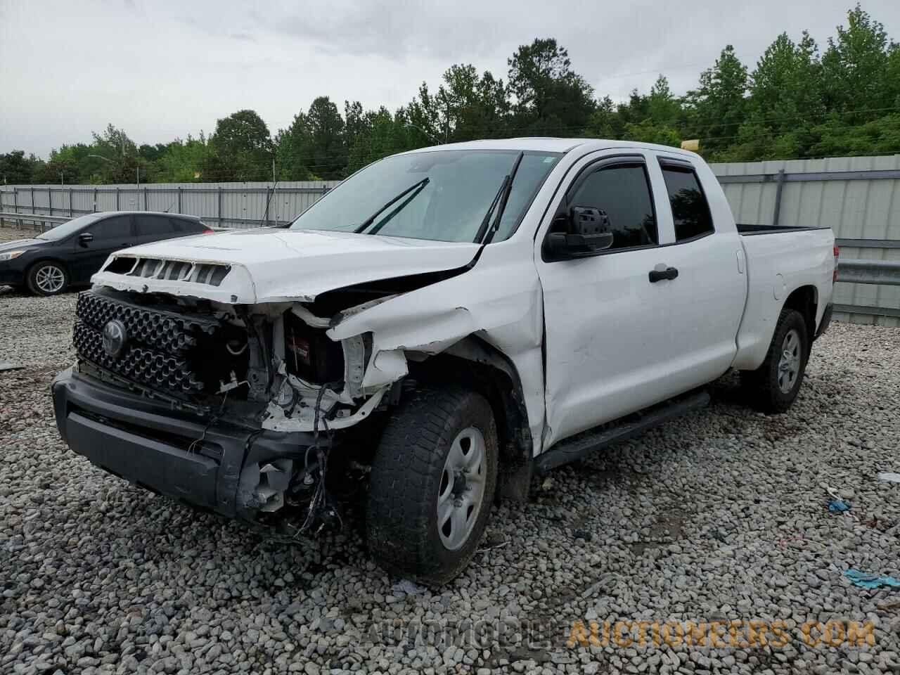 5TFUM5F14JX075795 TOYOTA TUNDRA 2018