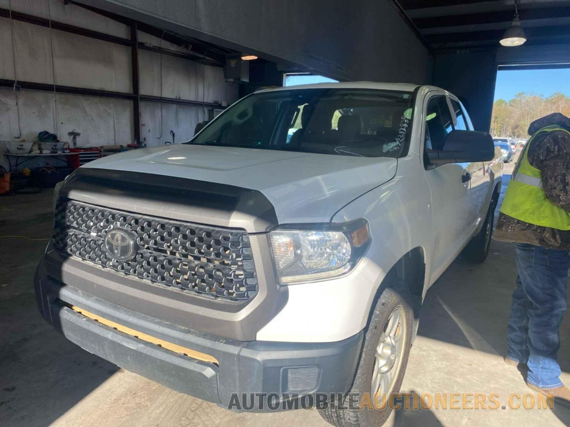 5TFUM5F14JX077918 TOYOTA TUNDRA 2018