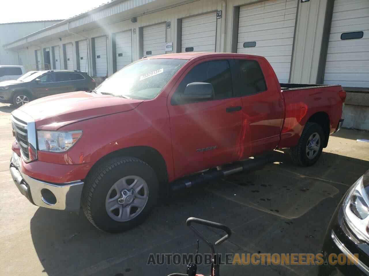 5TFUM5F1XDX049870 TOYOTA TUNDRA 2013