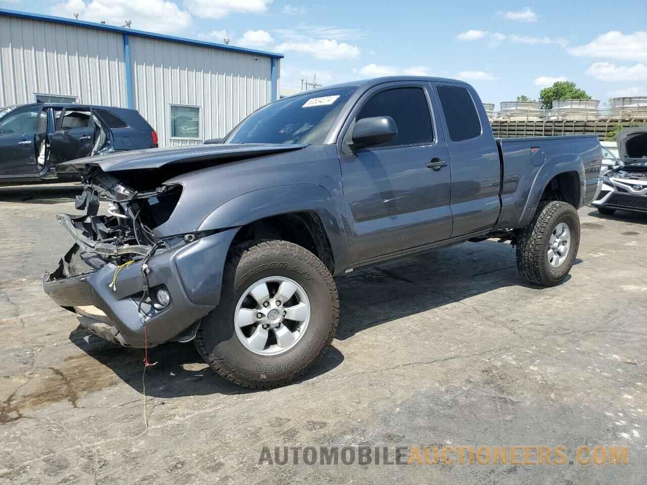 5TFUU4EN0FX113481 TOYOTA TACOMA 2015