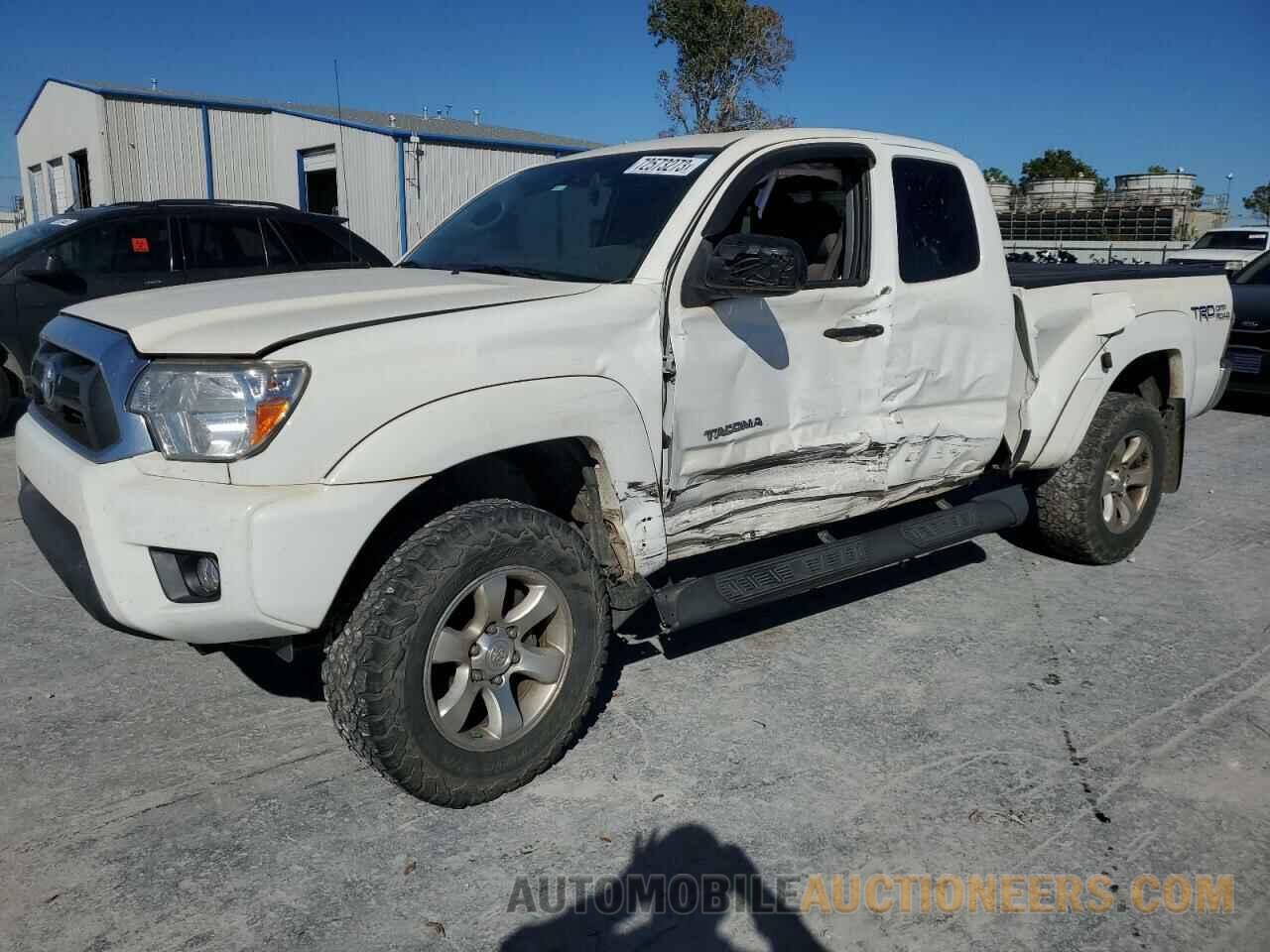 5TFUU4EN3FX132610 TOYOTA TACOMA 2015