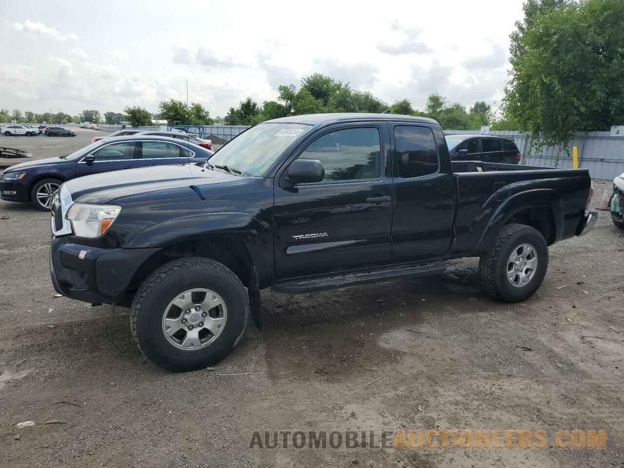 5TFUU4EN5FX111029 TOYOTA TACOMA 2015