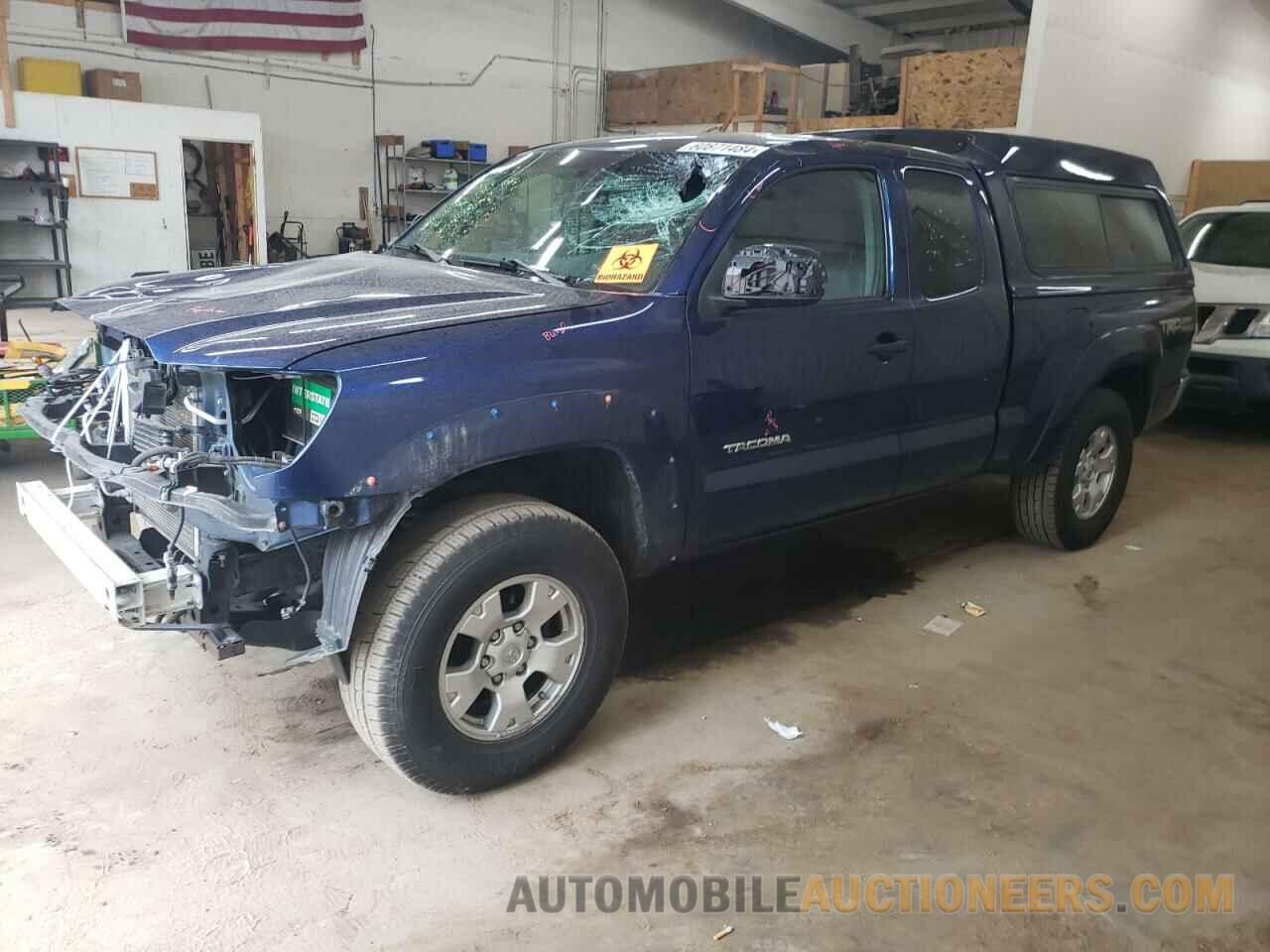 5TFUU4EN8FX112630 TOYOTA TACOMA 2015