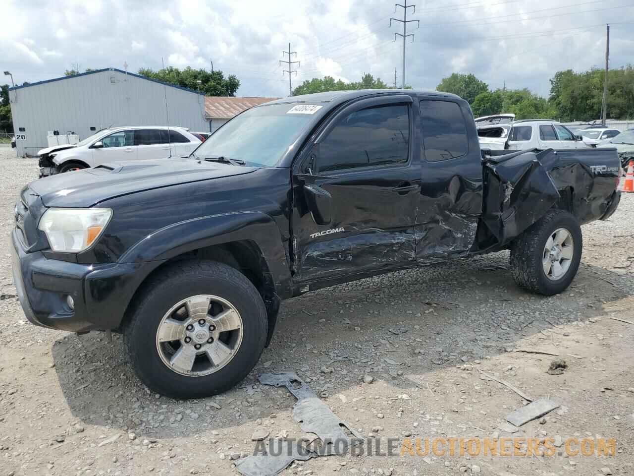 5TFUU4EN8FX141299 TOYOTA TACOMA 2015