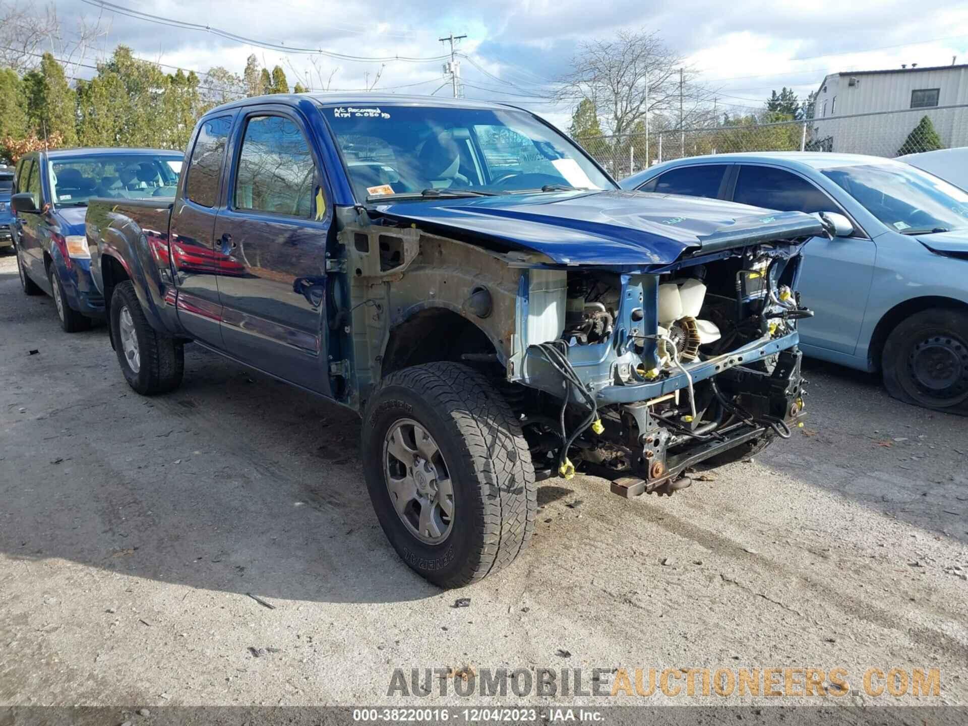 5TFUU4EN9FX132823 TOYOTA TACOMA 2015