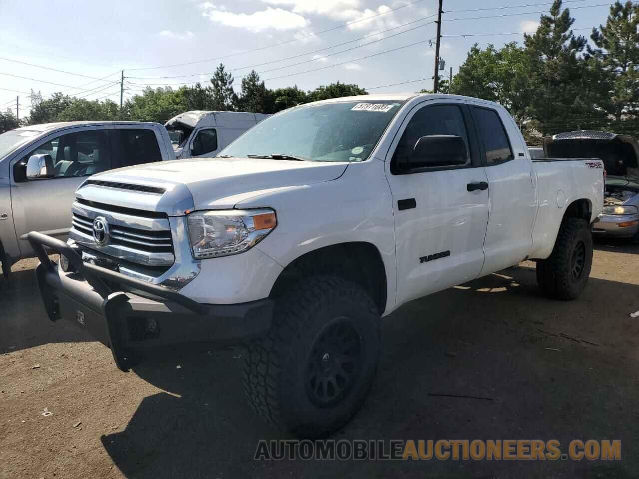 5TFUW5F10HX632626 TOYOTA TUNDRA 2017