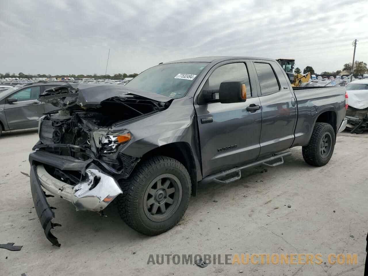 5TFUW5F12HX584997 TOYOTA TUNDRA 2017