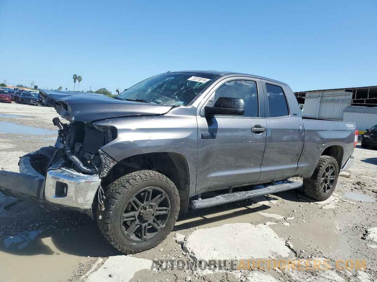 5TFUW5F12HX648293 TOYOTA TUNDRA 2017