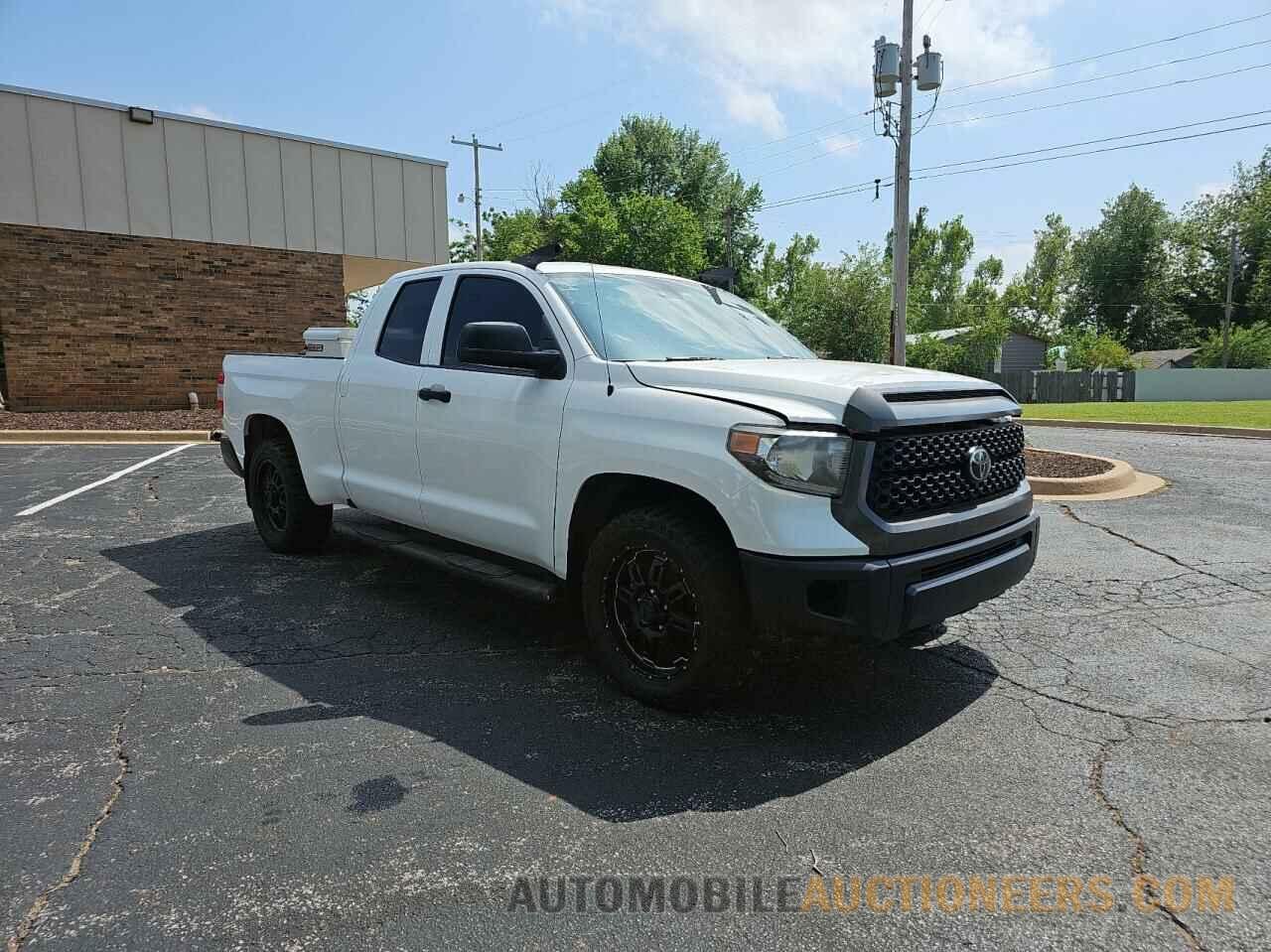 5TFUW5F12JX765779 TOYOTA TUNDRA 2018