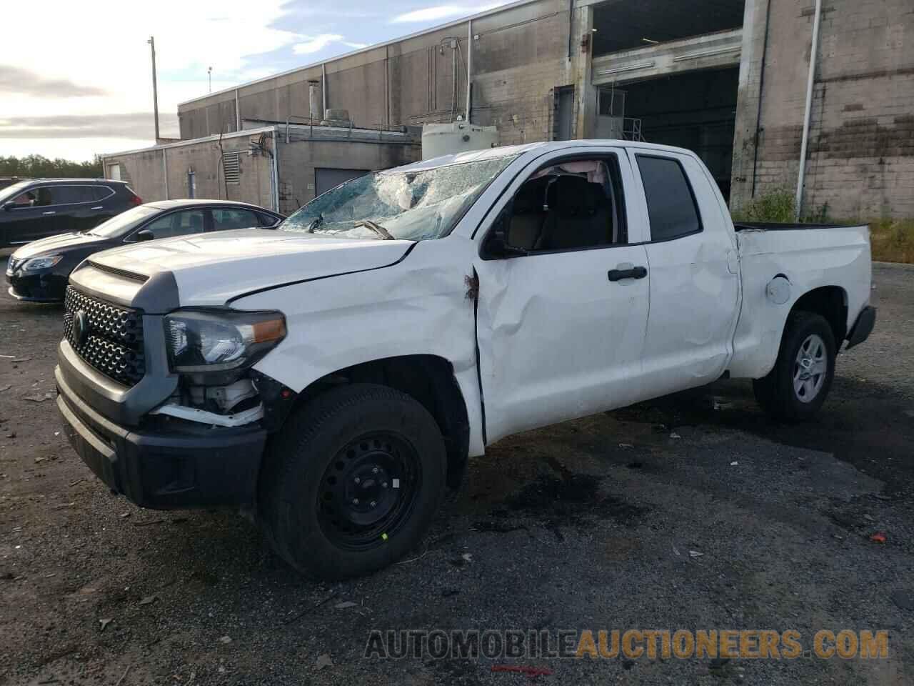 5TFUW5F13JX704005 TOYOTA TUNDRA 2018