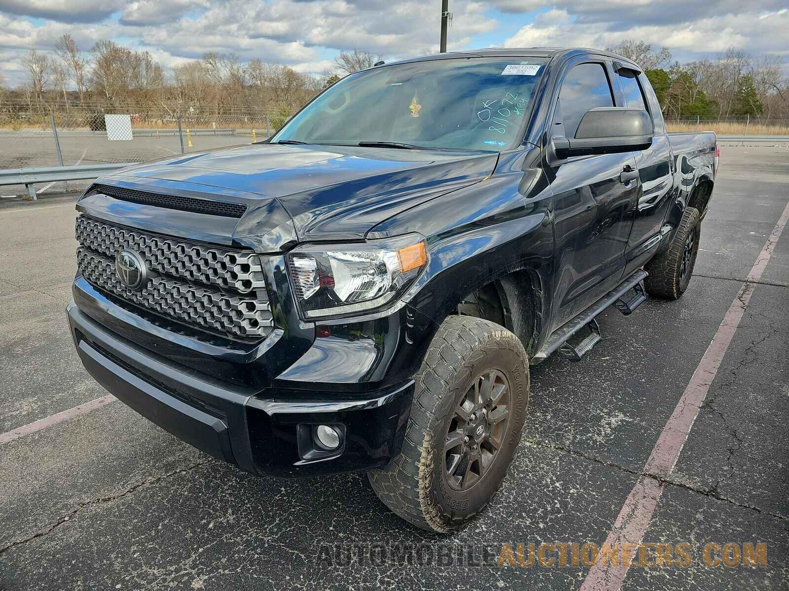 5TFUW5F13KX811072 Toyota Tundra 2019