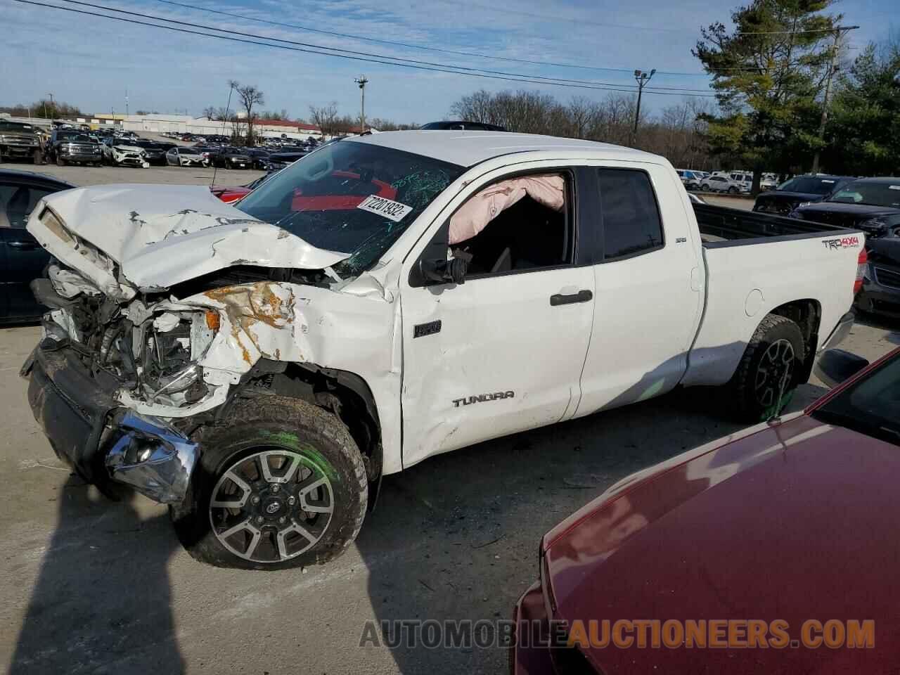 5TFUW5F14GX535895 TOYOTA TUNDRA 2016