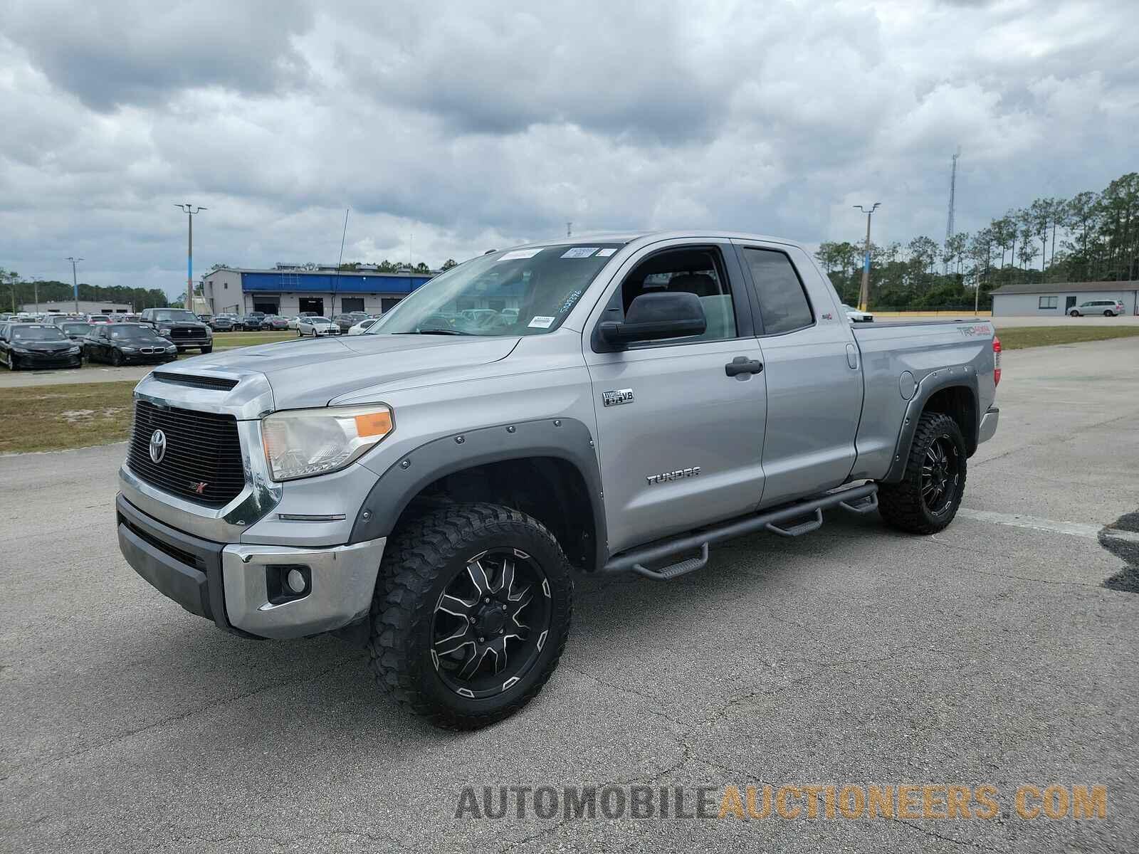 5TFUW5F15GX570283 Toyota Tundra 2016