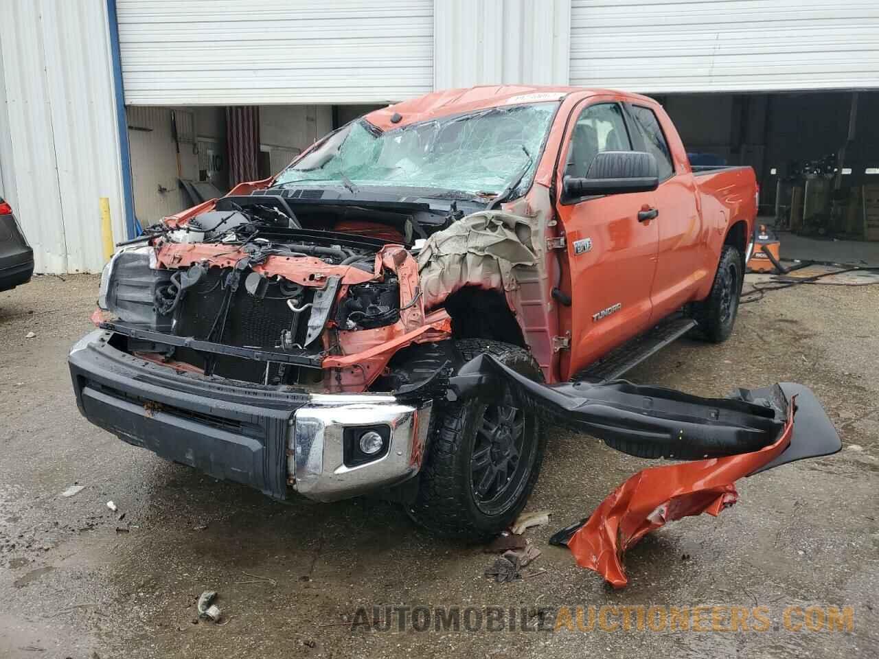 5TFUW5F16HX584663 TOYOTA TUNDRA 2017