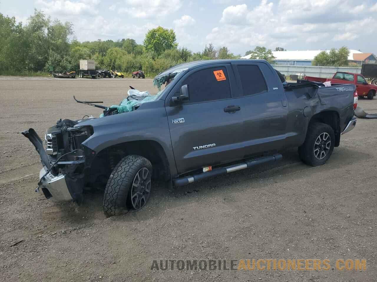 5TFUW5F16HX588292 TOYOTA TUNDRA 2017