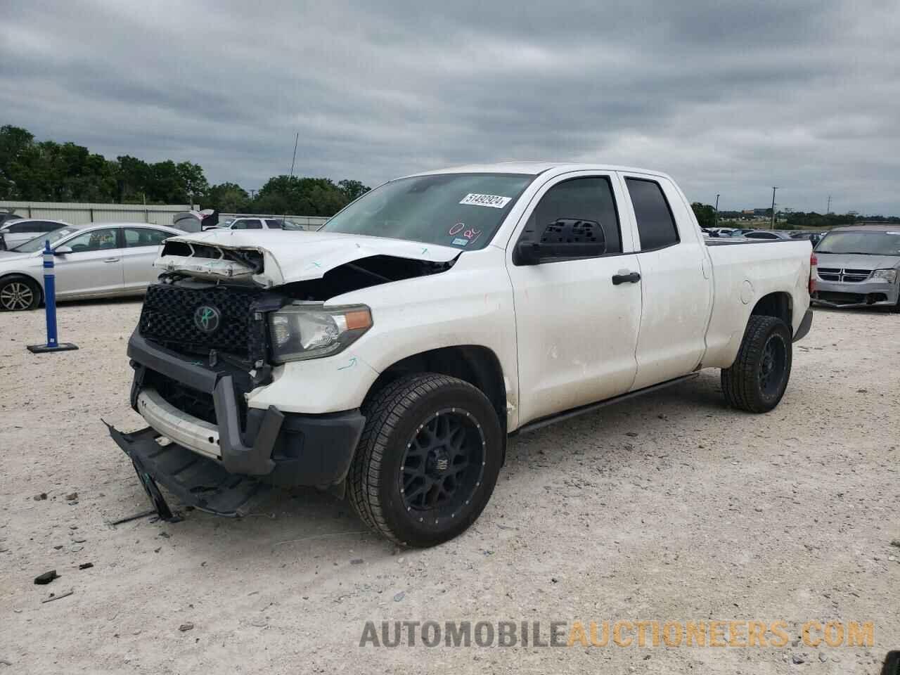 5TFUW5F17JX766927 TOYOTA TUNDRA 2018