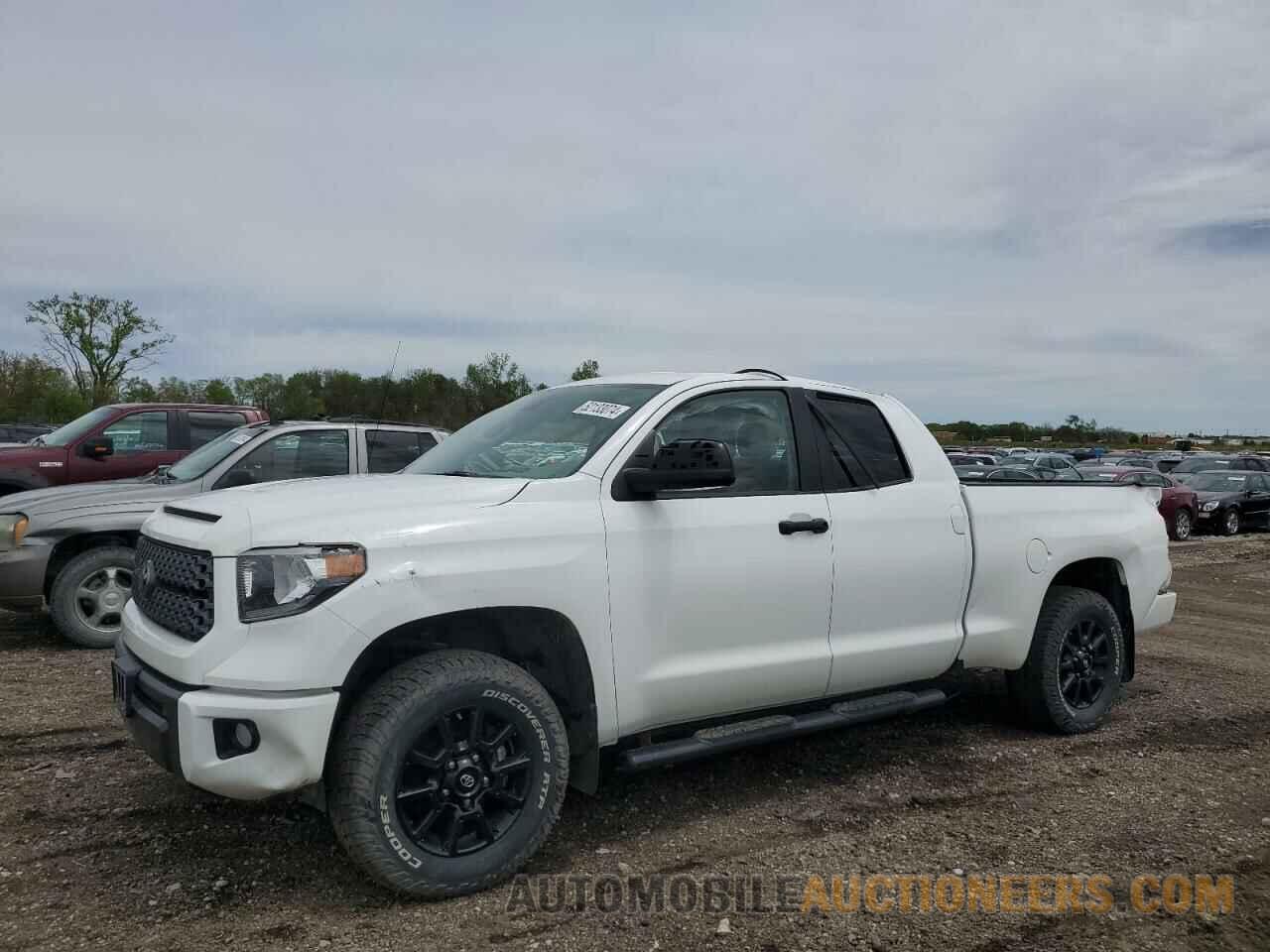 5TFUW5F17KX841255 TOYOTA TUNDRA 2019