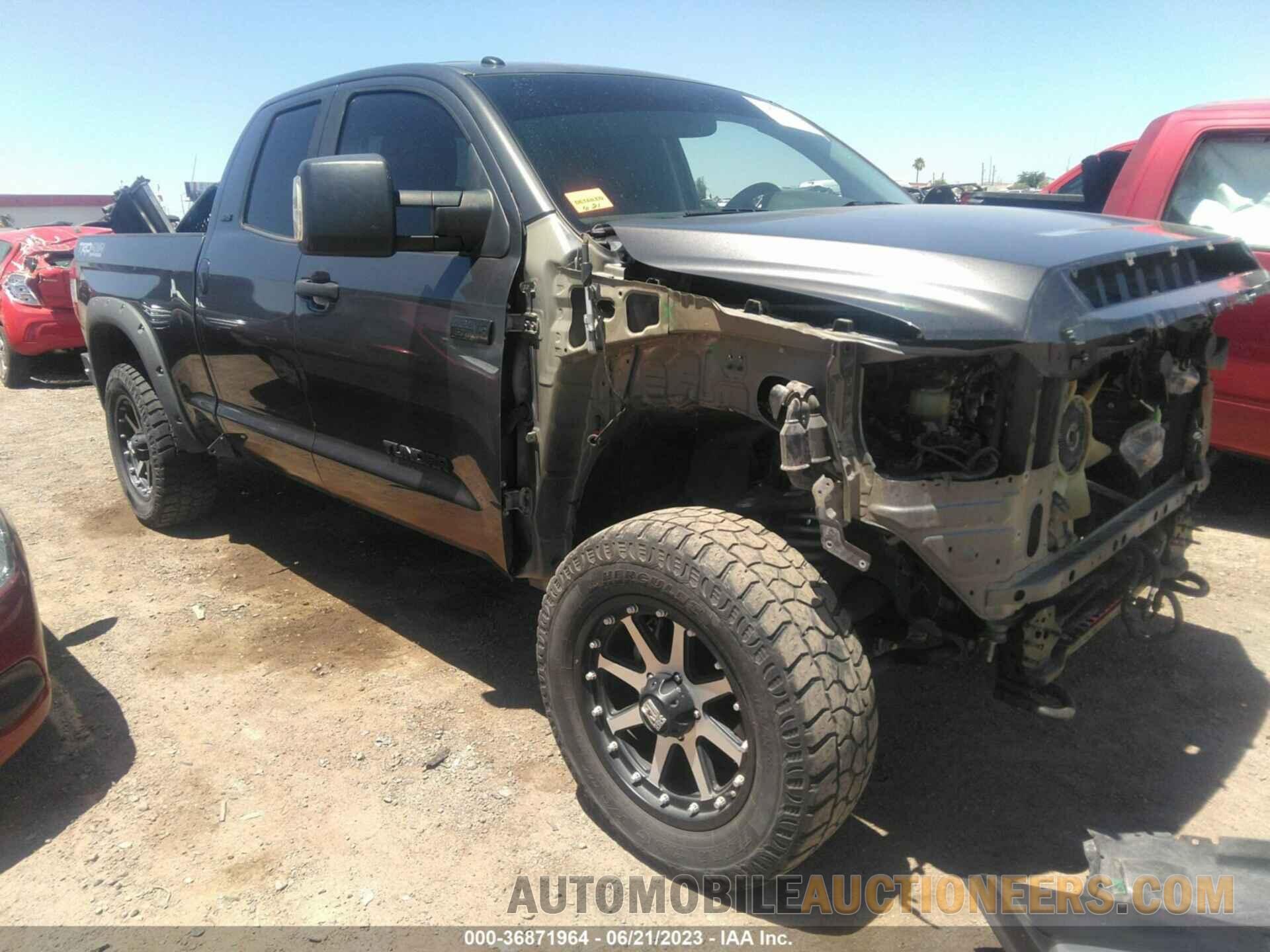 5TFUW5F18FX476882 TOYOTA TUNDRA 4WD TRUCK 2015