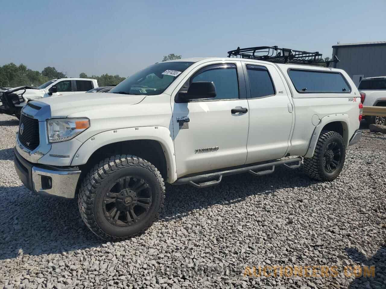 5TFUW5F1XHX586531 TOYOTA TUNDRA 2017