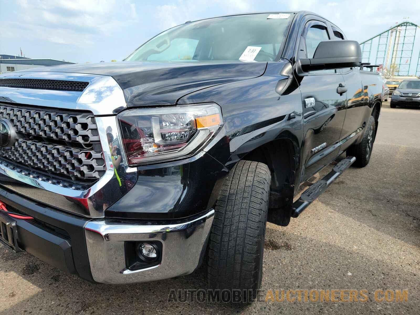 5TFUW5F1XJX708388 Toyota Tundra 2018