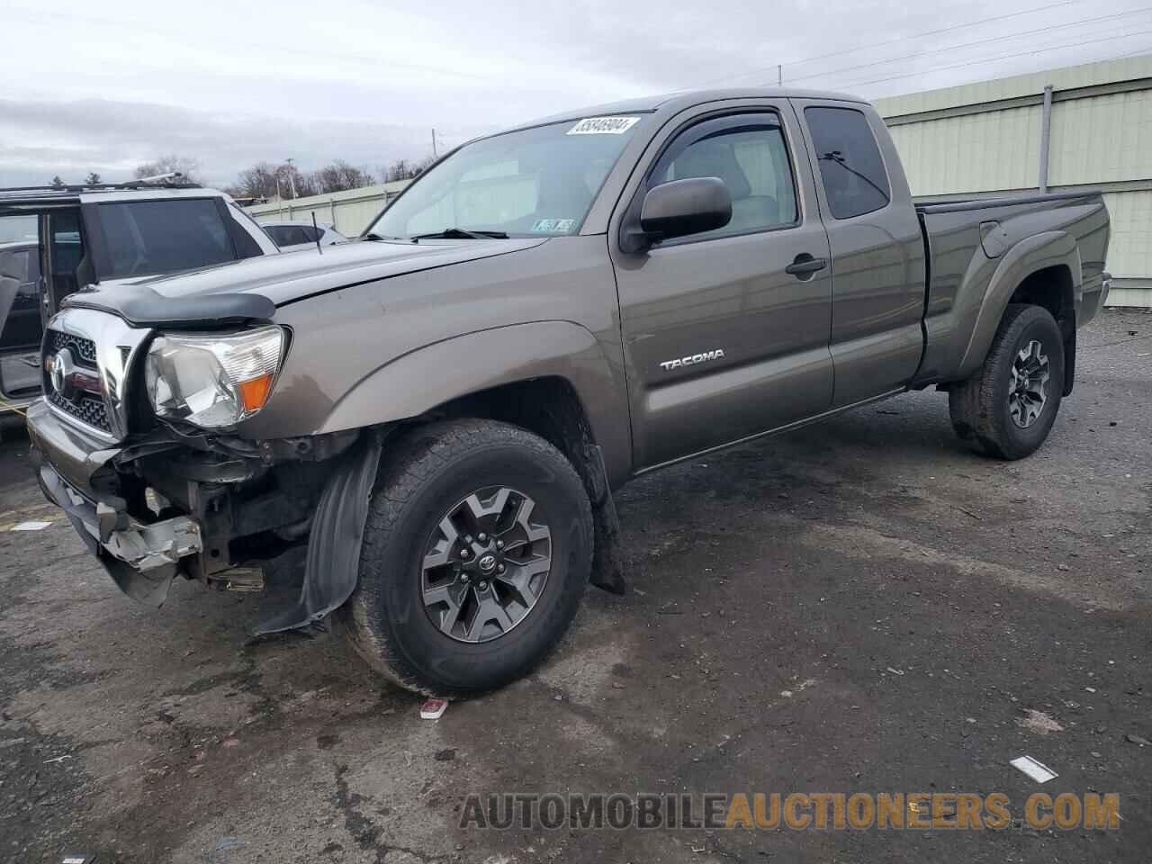 5TFUX4EN2BX005011 TOYOTA TACOMA 2011