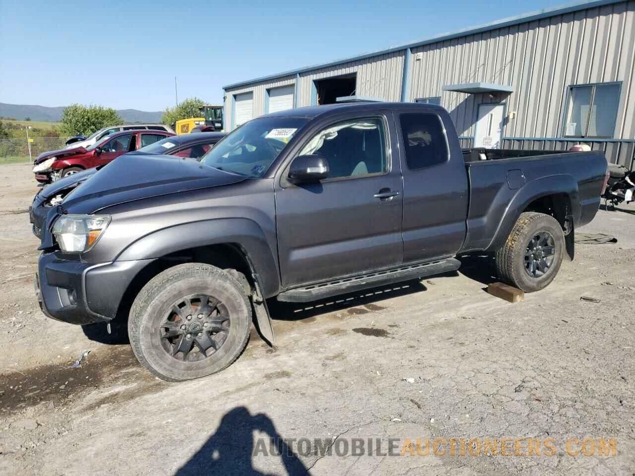 5TFUX4EN7FX033747 TOYOTA TACOMA 2015