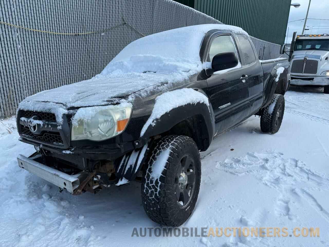 5TFUX4EN8BX001299 TOYOTA TACOMA 2011