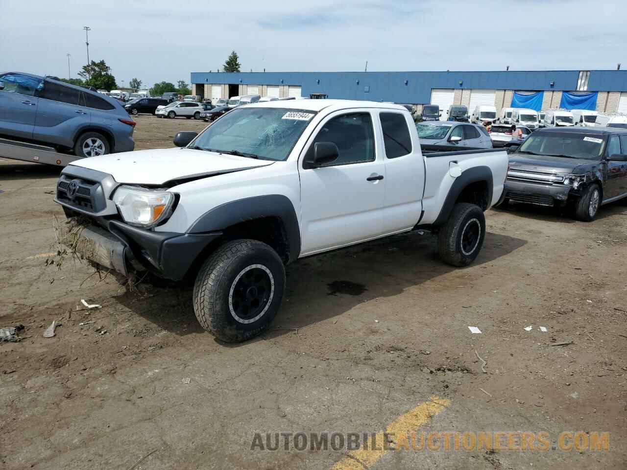 5TFUX4EN8FX035698 TOYOTA TACOMA 2015