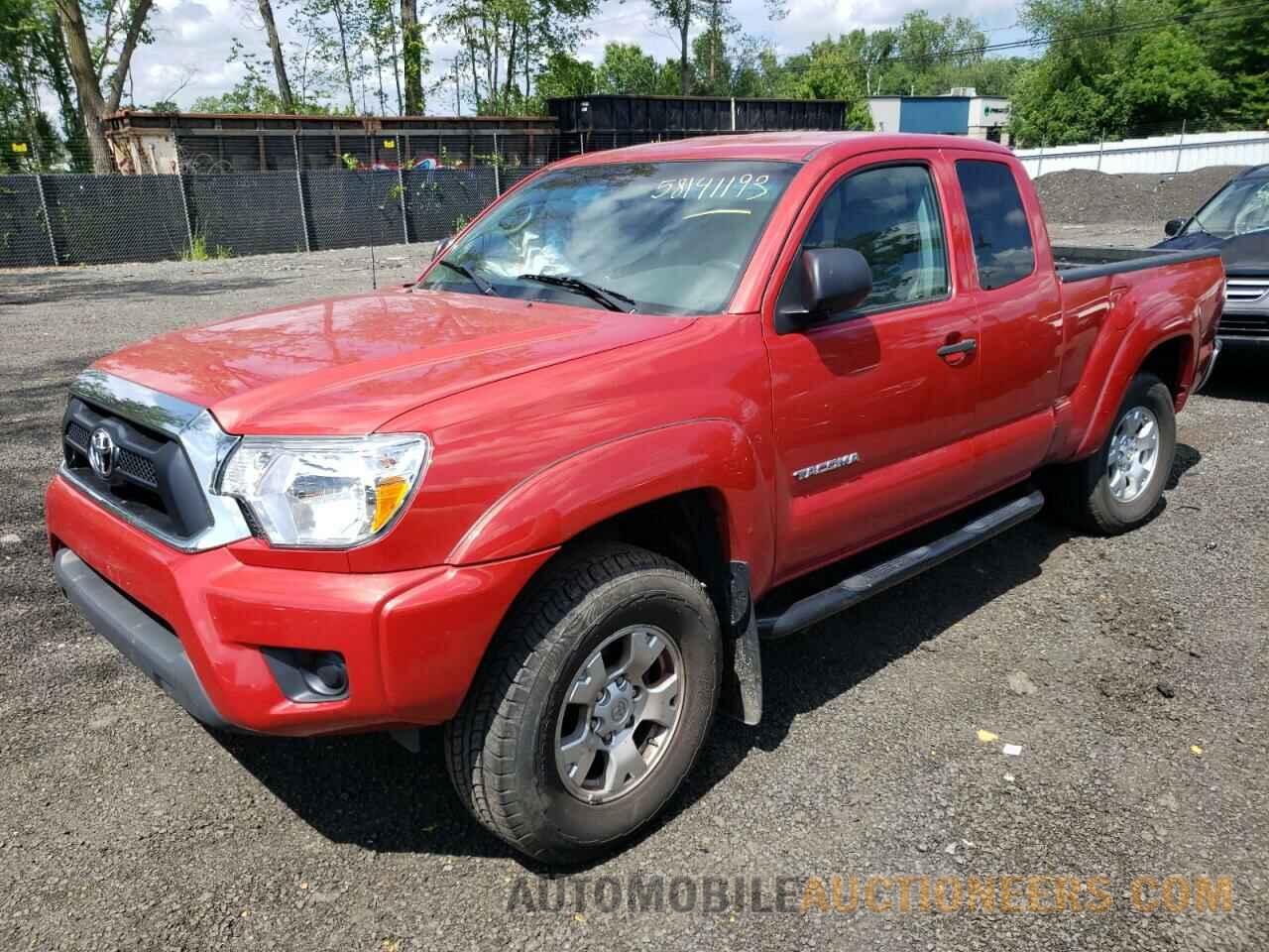 5TFUX4EN9FX035855 TOYOTA TACOMA 2015