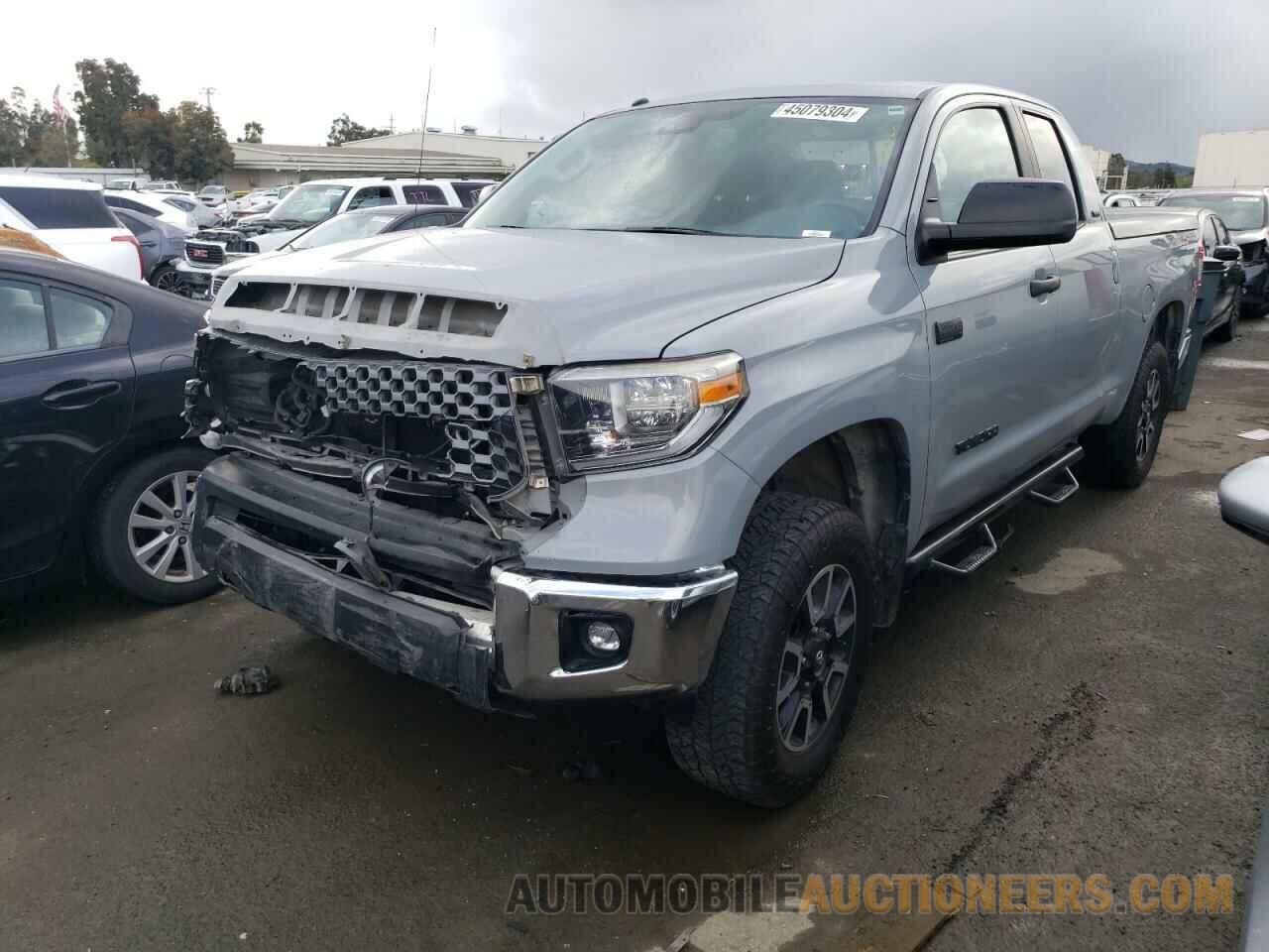 5TFUY5F10JX769839 TOYOTA TUNDRA 2018