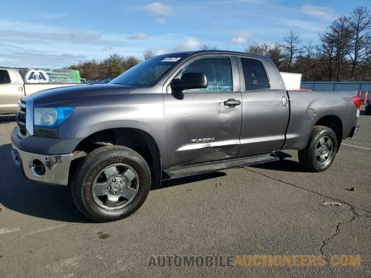 5TFUY5F12BX204879 TOYOTA TUNDRA 2011