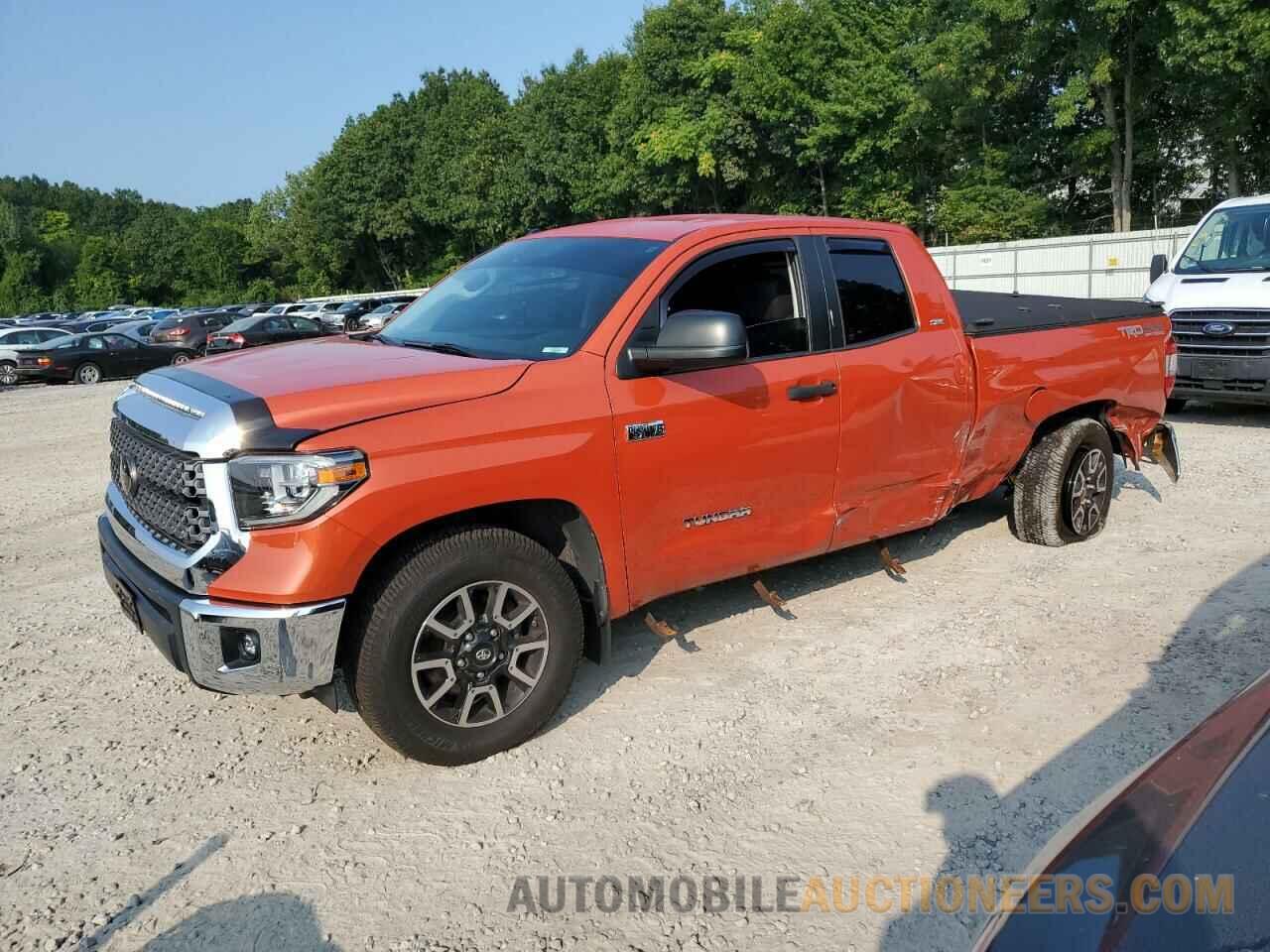 5TFUY5F12JX709772 TOYOTA TUNDRA 2018