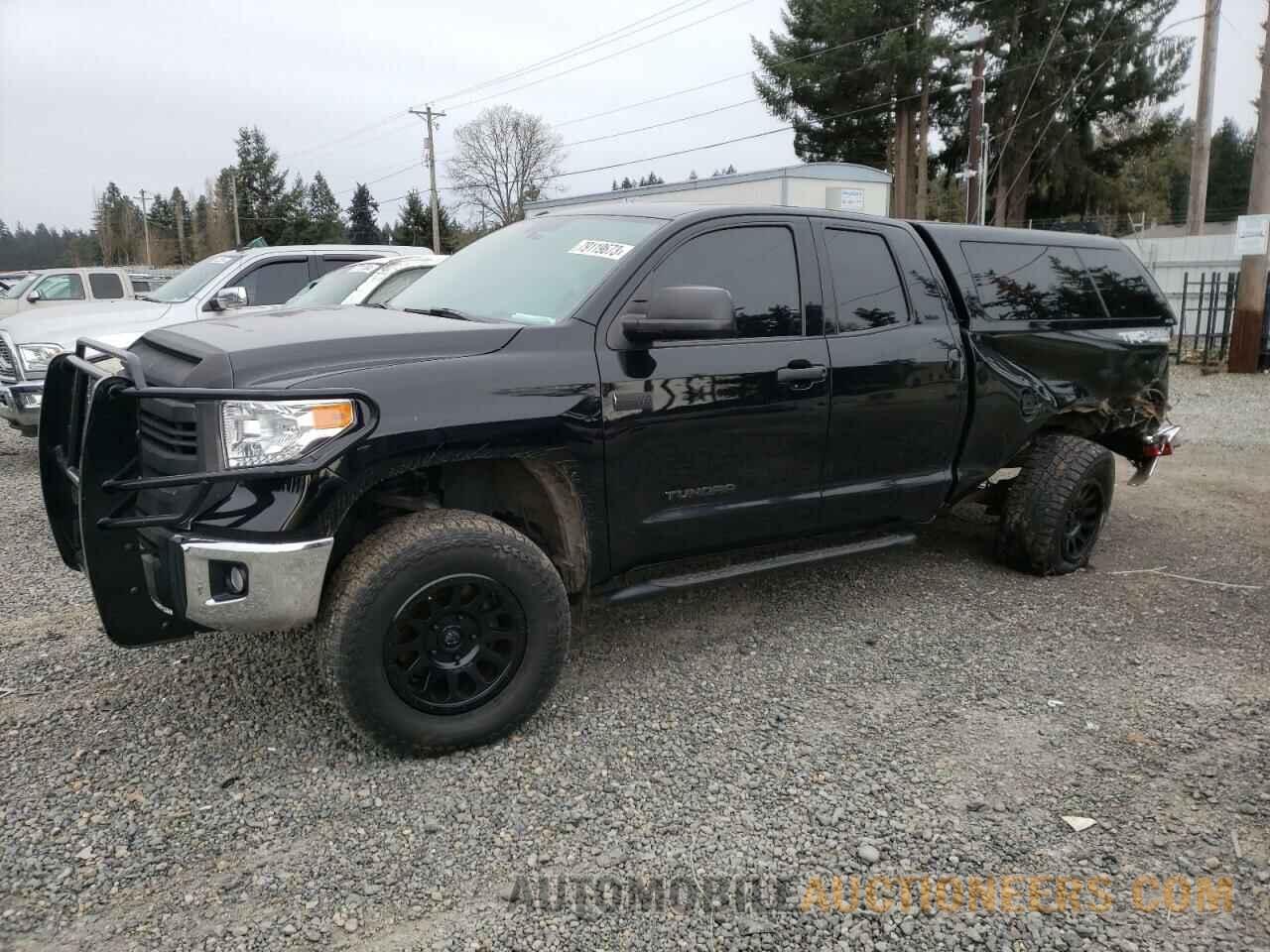 5TFUY5F13HX657174 TOYOTA TUNDRA 2017