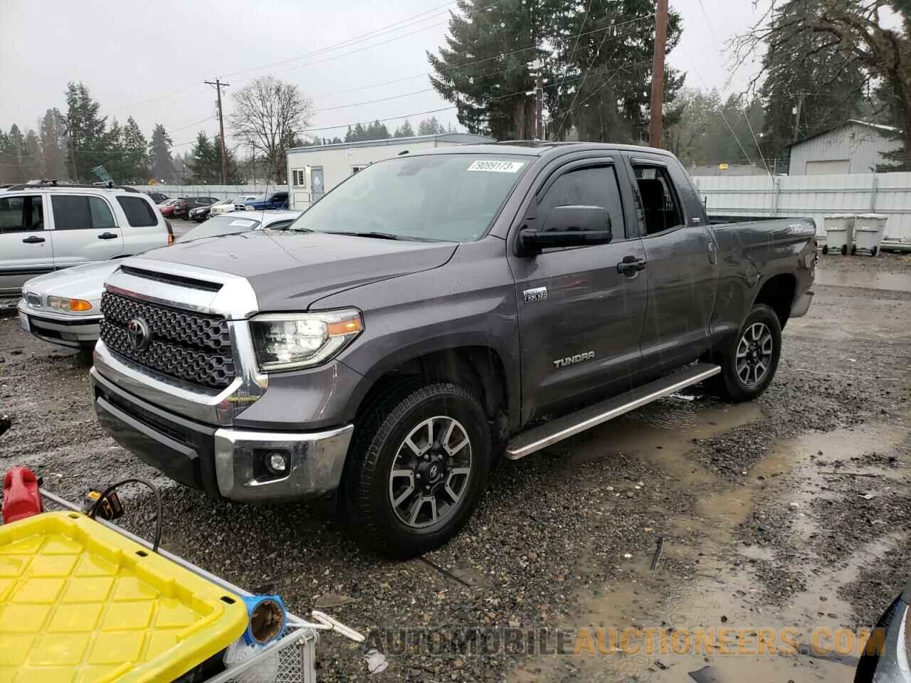 5TFUY5F13JX692562 TOYOTA TUNDRA 2018