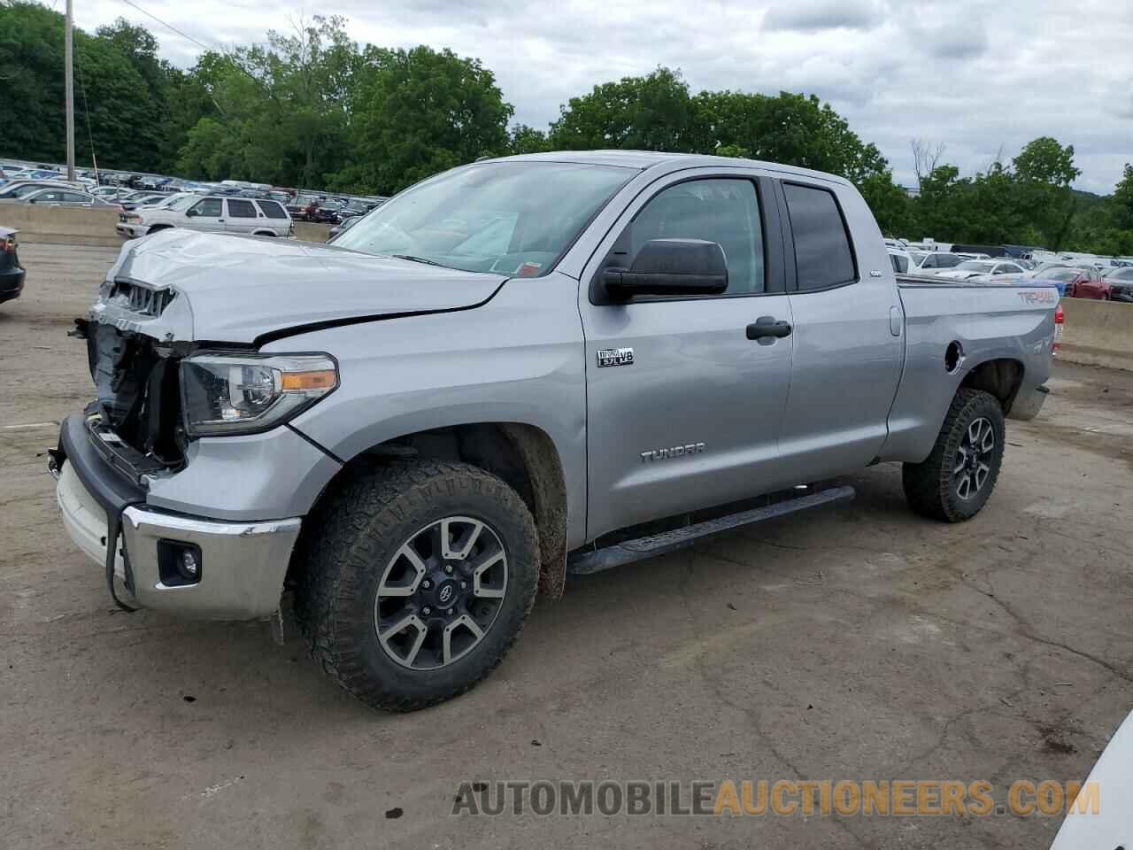 5TFUY5F14JX698841 TOYOTA TUNDRA 2018