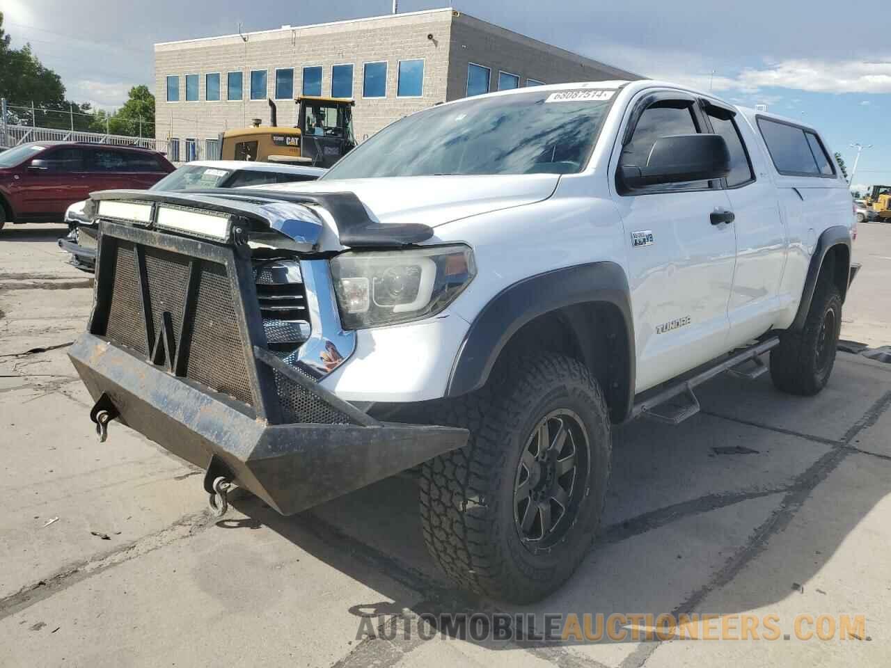 5TFUY5F17FX471845 TOYOTA TUNDRA 2015