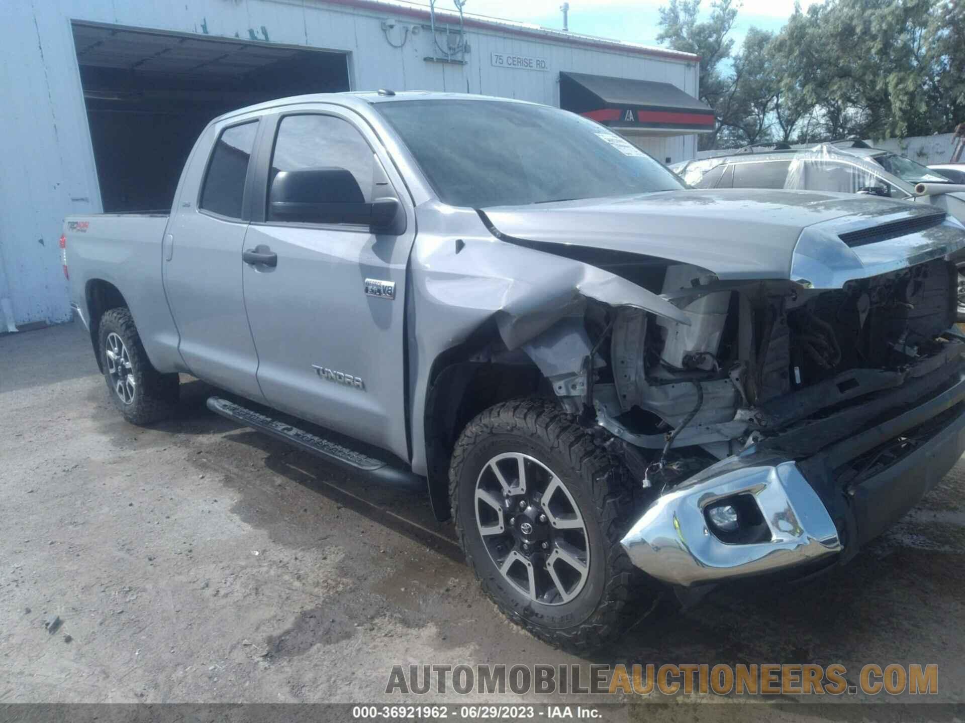 5TFUY5F17JX679300 TOYOTA TUNDRA 4WD 2018