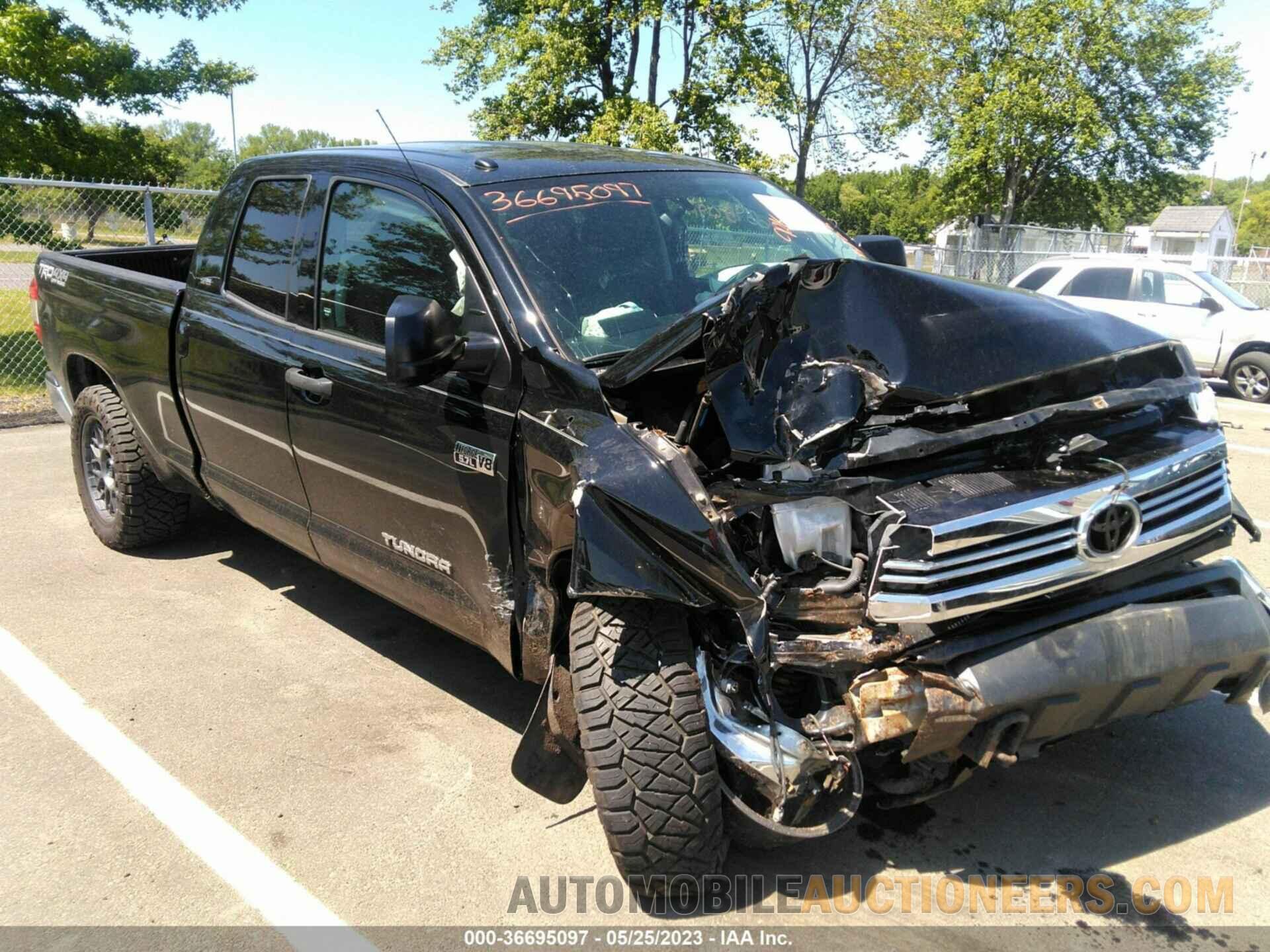 5TFUY5F18GX559465 TOYOTA TUNDRA 4WD TRUCK 2016