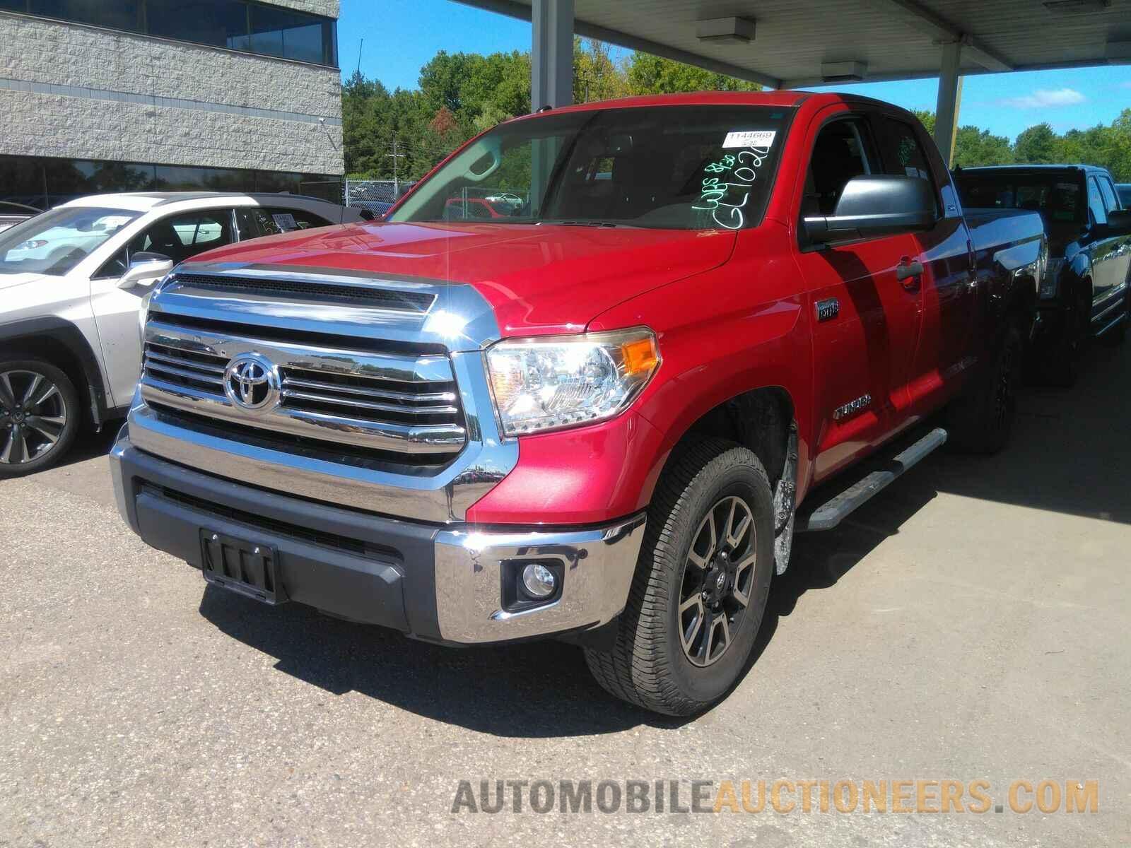 5TFUY5F18HX653184 Toyota Tundra 2017