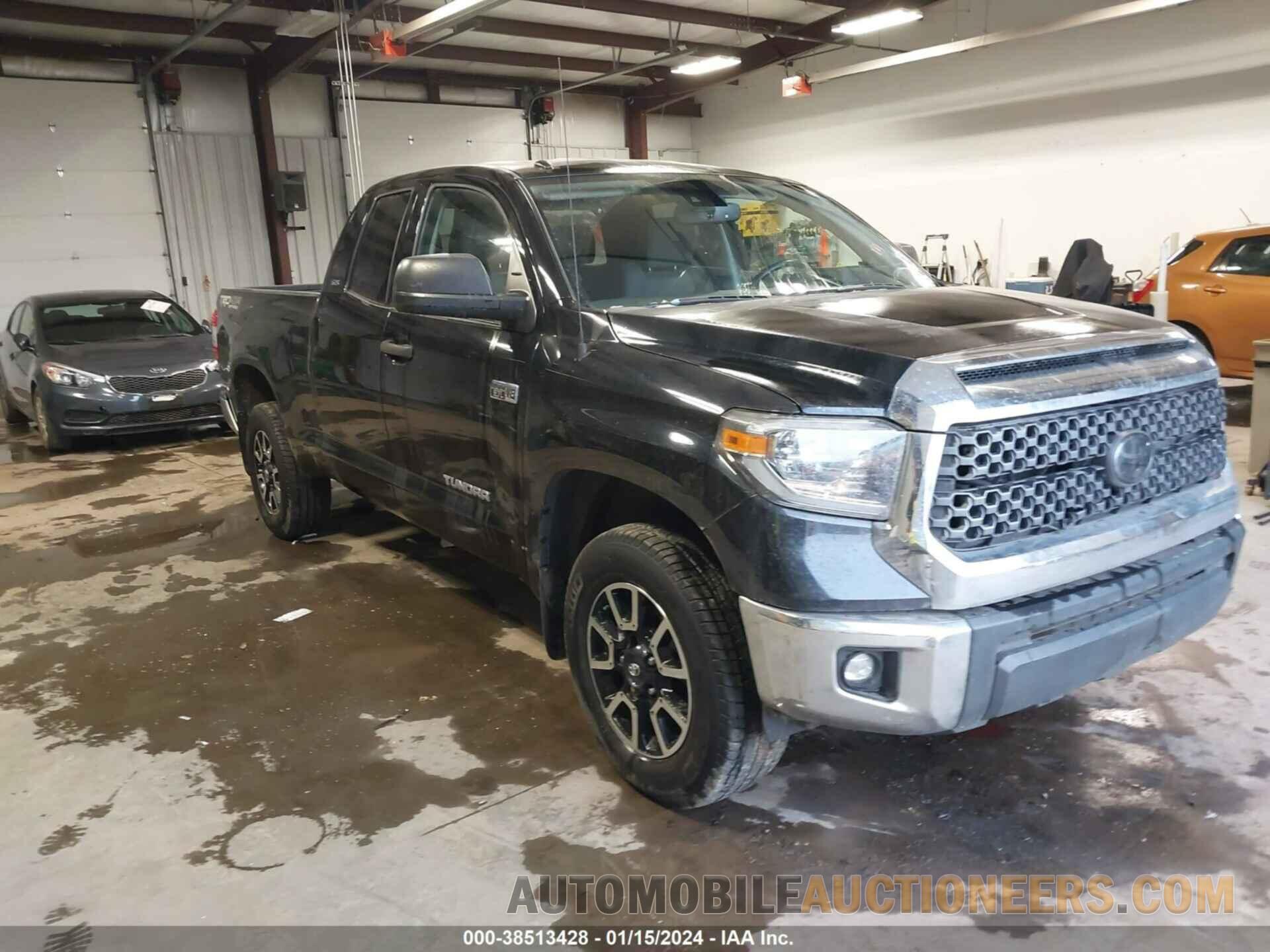 5TFUY5F18JX687065 TOYOTA TUNDRA 2018