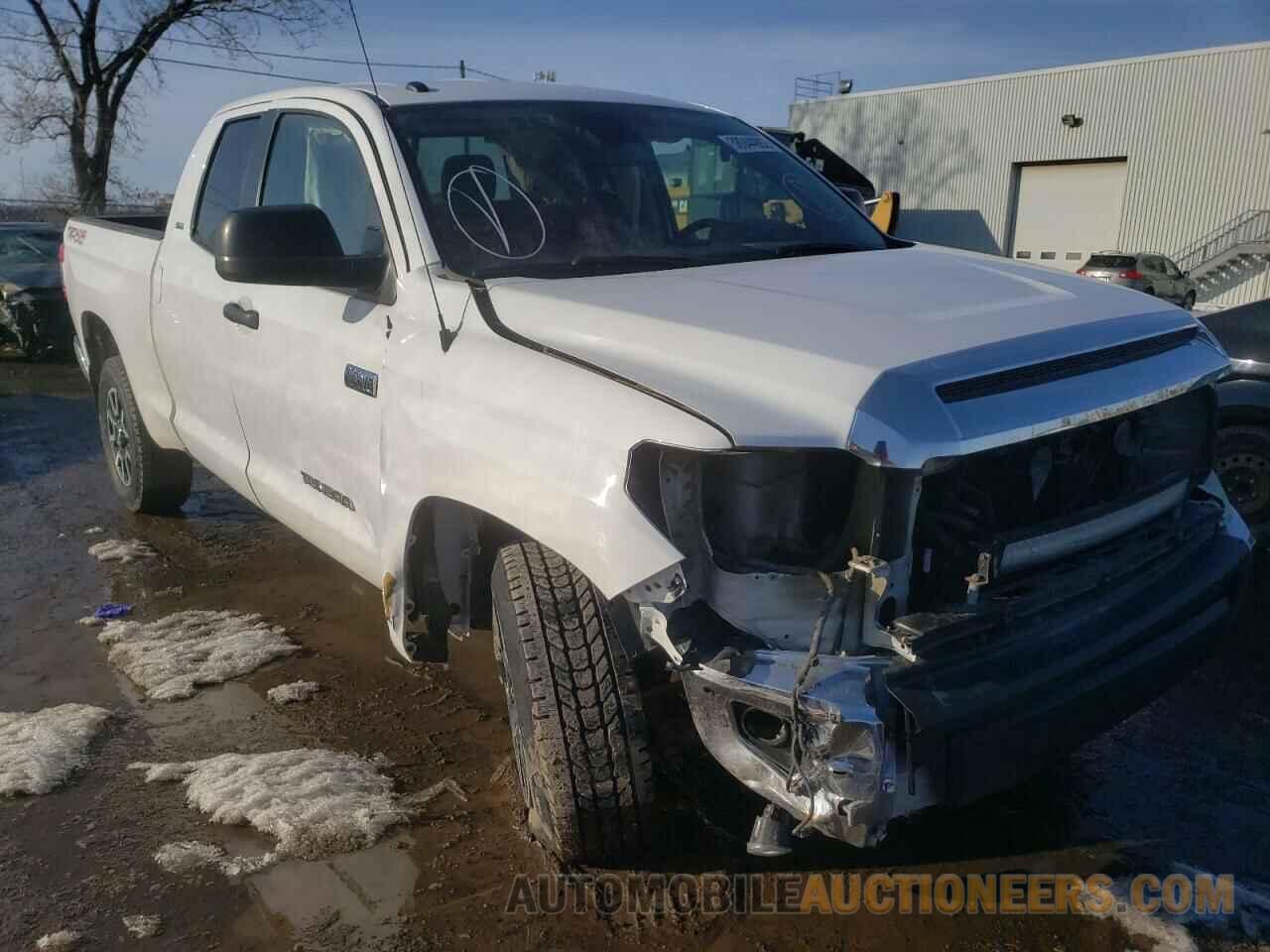 5TFUY5F18JX734059 TOYOTA TUNDRA 2018