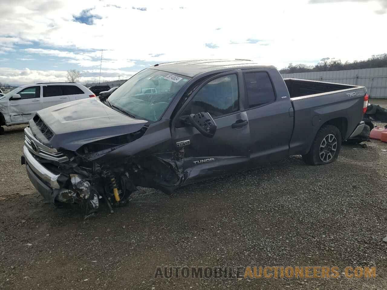 5TFUY5F1XHX676109 TOYOTA TUNDRA 2017