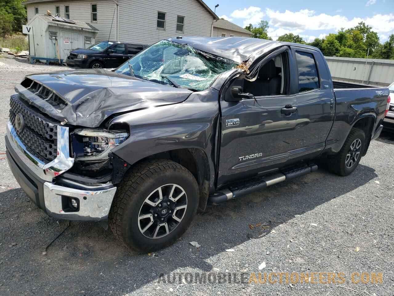 5TFUY5F1XJX697502 TOYOTA TUNDRA 2018