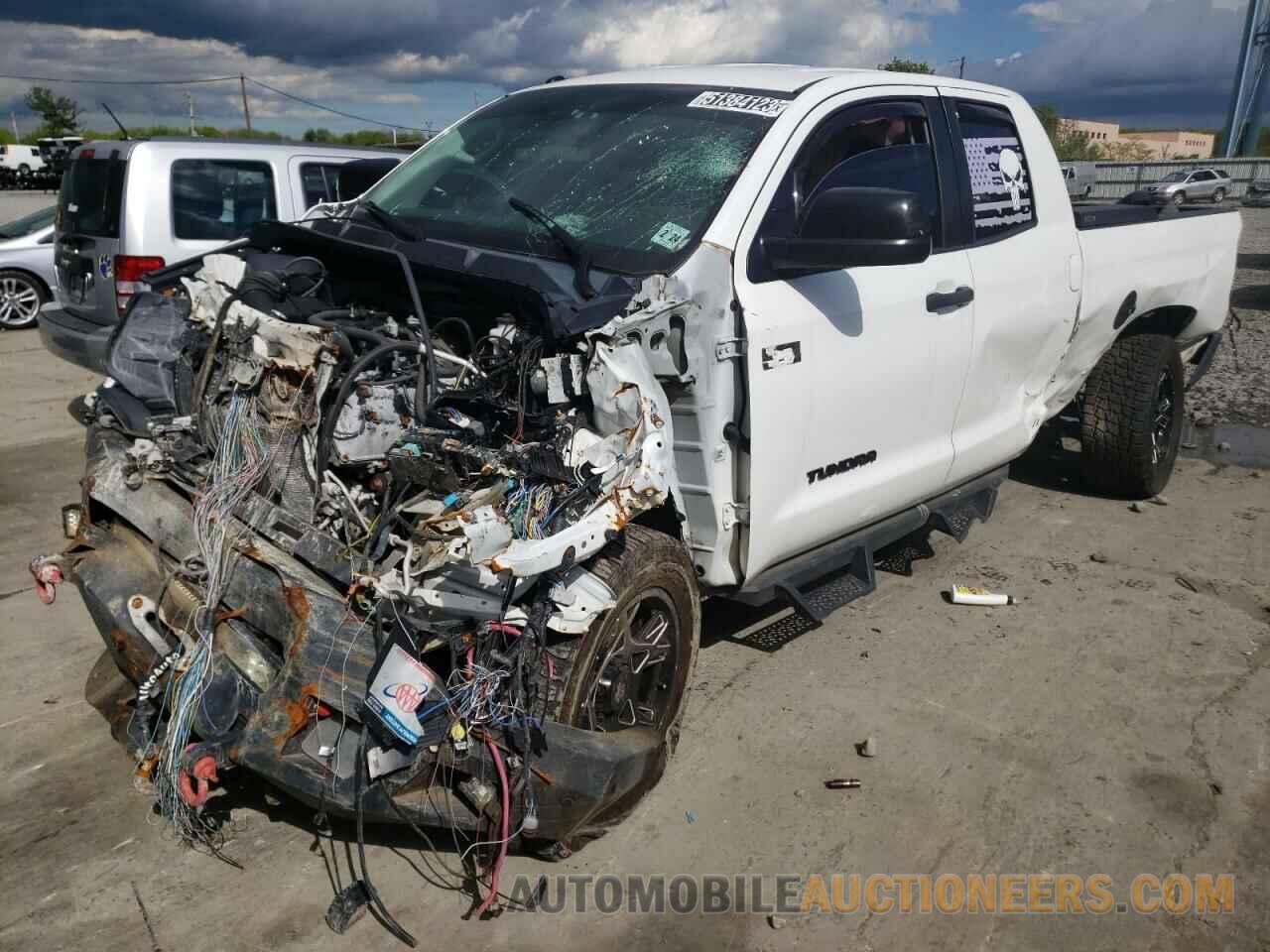 5TFUY5F1XKX784964 TOYOTA TUNDRA 2019