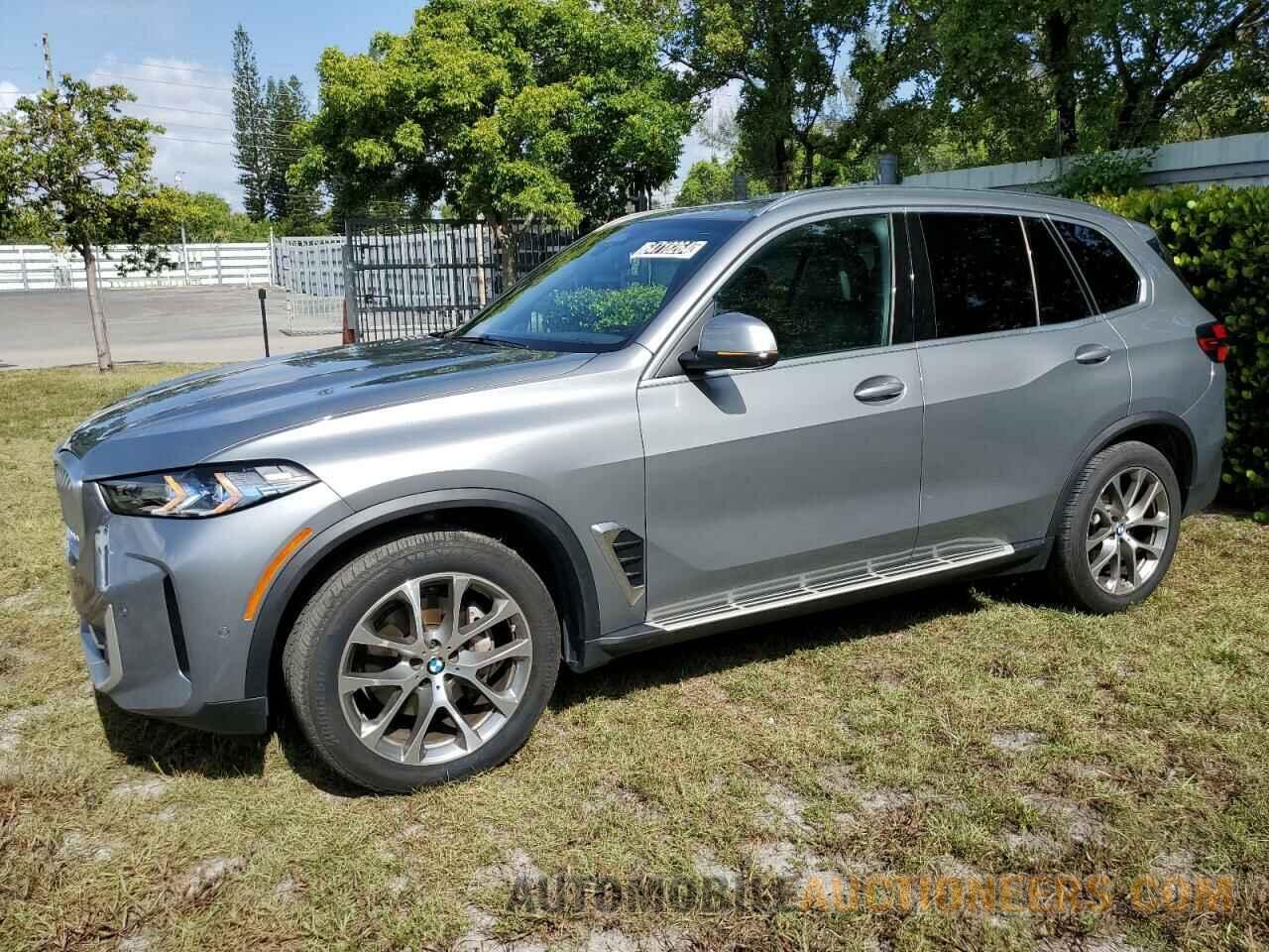 5UX13EU00R9T91502 BMW X5 2024