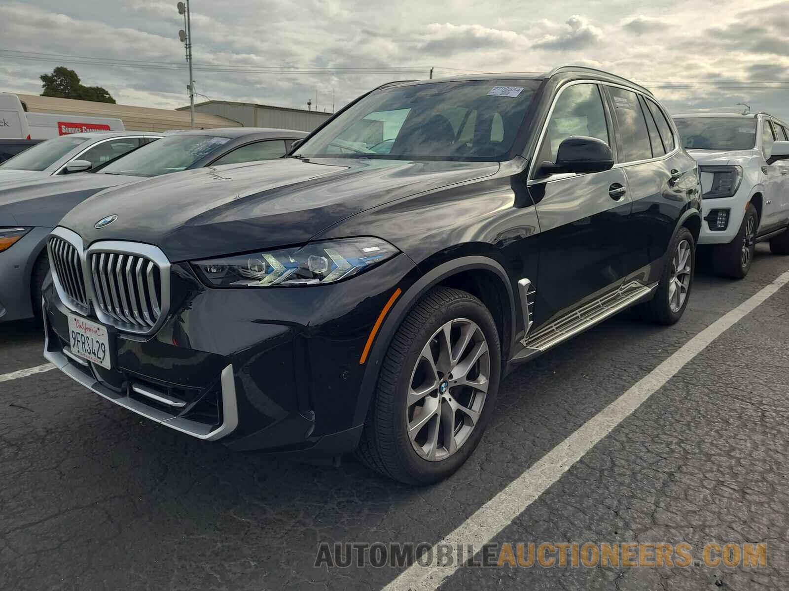 5UX13EU01R9S15526 BMW X5 2024