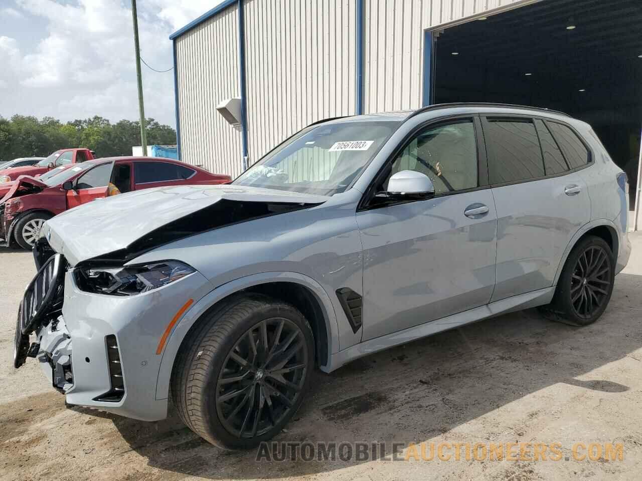 5UX13EU01R9T02987 BMW X5 2024